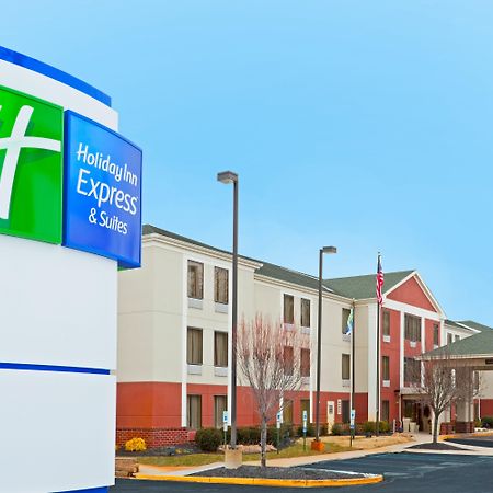 Holiday Inn Express & Suites Carneys Point - Pennsville By Ihg Buitenkant foto