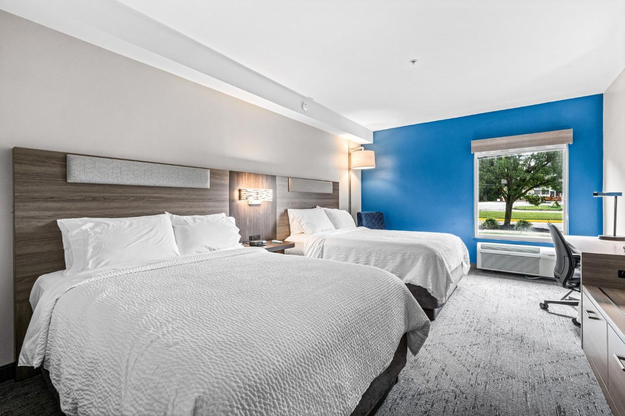 Holiday Inn Express & Suites Carneys Point - Pennsville By Ihg Buitenkant foto