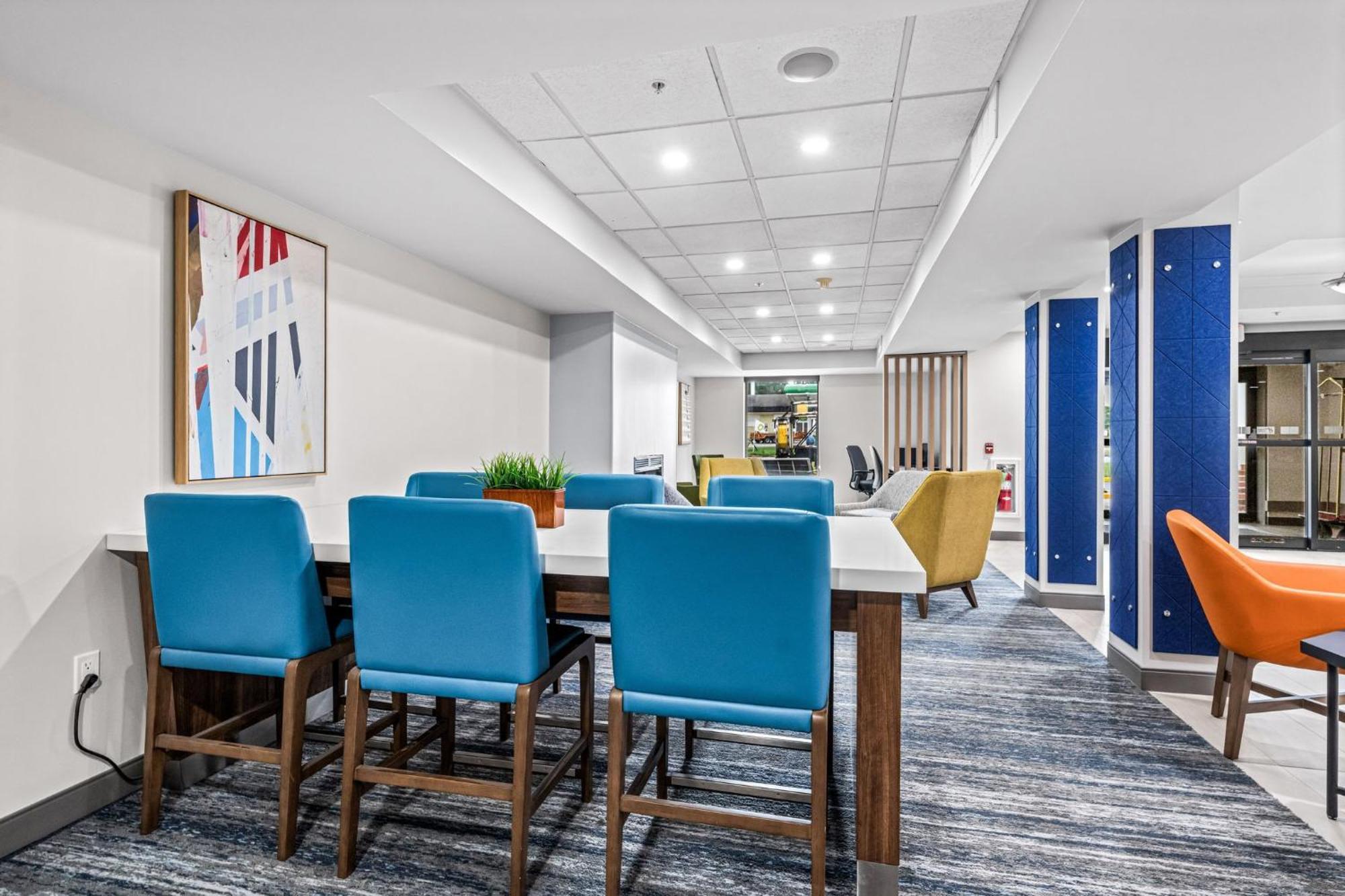 Holiday Inn Express & Suites Carneys Point - Pennsville By Ihg Buitenkant foto